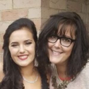 Meet your Posher, Christine